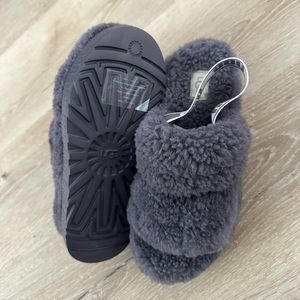 SHERPA UGG SLIPPERS